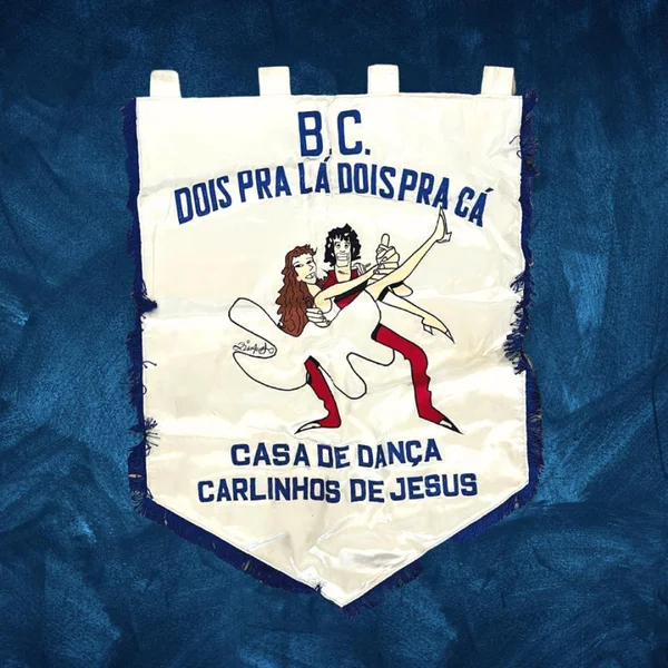 Dois Pra Lá, Dois Pra Cá