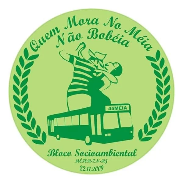 Quem Mora No Méia Não Bobéia